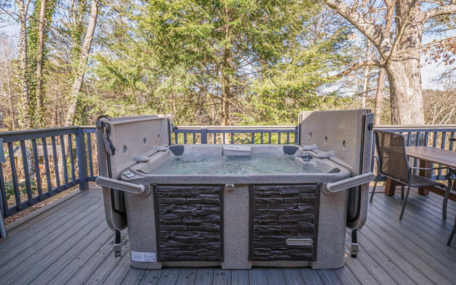 פיג'ן פורג' Wooded Bliss Hot Tub Single Level Cabin With No Steps Rocking Chairs And Wooded Views מראה חיצוני תמונה